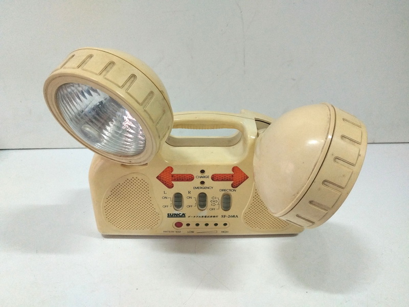 luz emergencia colgar portatil asia plast 28x28x8 1u